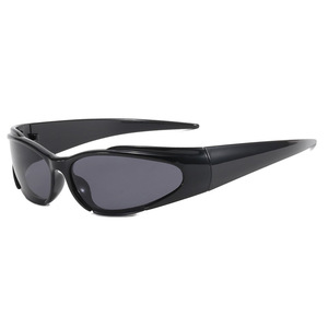 Gafas de Sol de moda para mujer, gafas de sol personalizadas, protección Uv400 para hombre, gafas de sol de diseñador Unisex verdes de China Y2k - Product Image 6