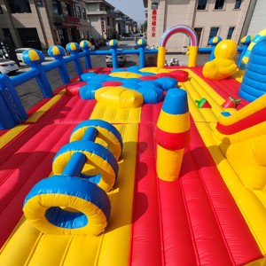 Parcours d'obstacles gonflable sur le thème du canard jaune personnalisé pour les événements commerciaux, les carnavals et les locations de parcs d'attractions - Product Image 1