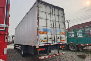 <span class=keywords><strong>Camion</strong></span> cargo d'occasion 4*2 <span class=keywords><strong>Camion</strong></span> 6.75m de 220hp à prix compétitif <span class=keywords><strong>Camion</strong></span> fourgon clôturé en bon état - Product Image 5