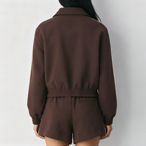 Completo Sportivo Casual da Donna Vintage per il Tempo Libero e l'Allenamento, Due Pezzi: Giacca Corta con Zip e Pantaloncini con Coulisse - Product Image 3
