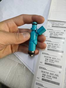 Injecteurs de carburant <span class=keywords><strong>essence</strong></span> 2325023020 pour <span class=keywords><strong>Toyota</strong></span> <span class=keywords><strong>Yaris</strong></span> SCP10 1SZFE Ractis Vitz Platz 23250-23020 - Product Image 3