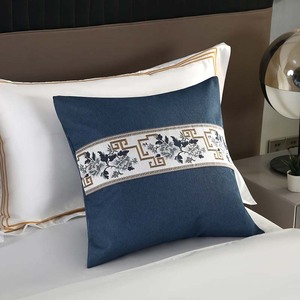 Couvre-lits de luxe et oreillers assortis, couleur verte, taille Queen, couvre-lit de style écharpe, logo personnalisé pour hôtel, ensemble couvre-lit et oreillers - Product Image 5