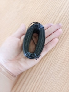 Fil de ligature souple en acier à faible teneur en carbone noir recuit de 1,2 mm 1,3 mm Q195 200 grammes 250 grammes par rouleau, 20 kg par seau - Product Image 6