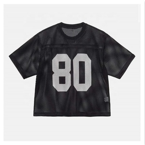 Custom T-shirt, gecropped, zwart, distressed, heavy weight, oversized, boxy, met grafische voetbalprint voor heren - Product Image 1