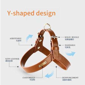 <span class=keywords><strong>Harnais</strong></span> pour <span class=keywords><strong>chat</strong></span> réglable avec logo personnalisé collier imperméable pour animaux de compagnie en cuir <span class=keywords><strong>anti</strong></span>-fuite <span class=keywords><strong>harnais</strong></span> pour chien <span class=keywords><strong>harnais</strong></span> ensemble de laisse contrôle facile - Product Image 4