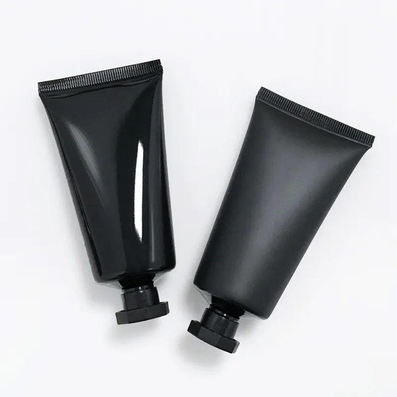 Commercio all'ingrosso 50g nero lucido smerigliato cosmetici tubo estruso crema per le mani fondotinta liquido tubo di plastica PP