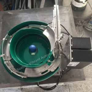 कस्टम 220v चिकित्सा प्लास्टिक घटक स्वचालन उपकरण कंपन कटोरे फीडर मशीन - Product Image 5