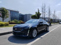 Cadillac CT5 28T Luxury 2023, 2.0T Turbo Gasolina, Tracción Trasera, Sedán Mediano Premium, Alta Gama, Volante a la Izquierda, Disponible