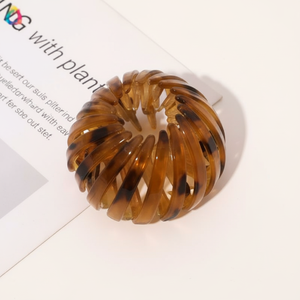 Porte-queue de cheval en satin imprimé de luxe élégant accessoires de cheveux de mode tendance pour femmes et filles Offre Spéciale en gros - Product Image 1