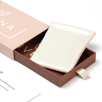 Boîte à tiroir rigide recyclable en gros Boîte d'emballage à patch pour poitrine Boîte en papier pour sous-vêtements avec petite pochette insérée