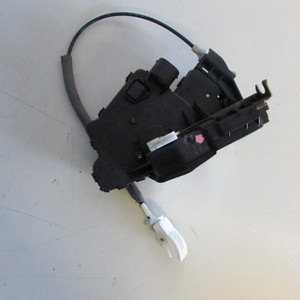 Pour BMW Série 3 E46 Facelift 01-06 Serrure de porte arrière droite neuve 12V Pièce en plastique Numéro de pièce 16180 20K-1-E-11 - Product Image 1