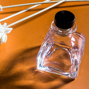 Bán Buôn 50Ml Nhà Hương Thơm Chai Thủy Tinh Hoa Nước Hoa Độc Đáo Mùi Hương Hoa Reed Khuếch Tán Sang Trọng - Product Image 6