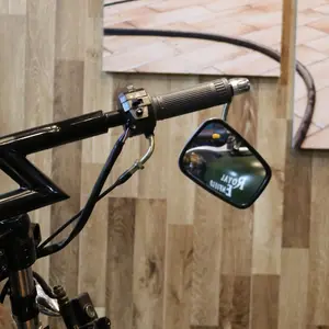 مرآة رباعية الطرف من البار الجانبي للدراجة النارية من العزل بحجم 22 ملم مرآة رؤية خلفية مربعة مخصصة لدراجة هوندا كافيه راسر هوندا سوزوكي KTM