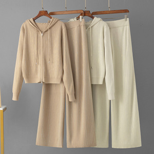 <span class=keywords><strong>Tuta</strong></span> sportiva Casual con cappuccio con paillettes maglia con cerniera Top e <span class=keywords><strong>pantaloni</strong></span> <span class=keywords><strong>larghi</strong></span> per l'autunno - Product Image 1