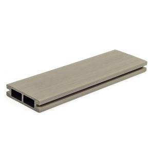 Sistema de Cercado de Madera y Plástico Compuesto (WPC) con Postes, Paneles y Enrejado - Product Image 5