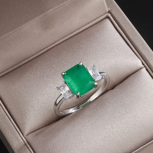 Fashion Jewelry Eco-friendly Copper 8*10MM Emerald Zircon Rectangle Square Shape Statement Three Stone Ring for Women - Product Image 2
