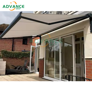 Toldo retráctil minimalista estilo cassette con perfil delgado y mecanismo oculto <span class=keywords><strong>para</strong></span> un moderno ático de Villa - Product Image 1