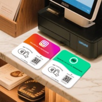 Plaque en acrylique NFC Google 13,56 MHz, carte de visite étanche pour les outils de marketing et d'adhésion aux hôtels avec puce personnalisée