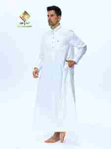 เสื้อคลุมยาวสีขาวสำหรับผู้ชาย Al Haramain แขนยาว ผ้าโพลีเอสเตอร์ผสมวิสโคส ระบายอากาศได้ดี ป้องกันไฟฟ้าสถิตย์ แบบเรียบง่าย สไตล์ตะวันออกกลาง ทรงปกติ - Product Image 6