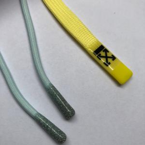 Accesorios de acabado personalizado de silicona delicada con color sólido o con efecto brillante extremos de cordón transparente en formas variables - Product Image 1