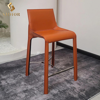 Tabourets de bar en cuir velours en bois pour cuisine de luxe en stock en Europe USA Comptoir de restaurant tabouret de bar chaise haute pour la cuisine