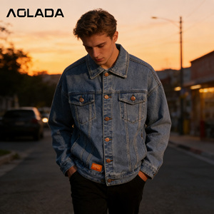 Giacca in Denim Invernale Personalizzata da Uomo, Logo Frontale in Cotone, Stile Vintage, Antivento, Asciugatura Rapida, Effetto Strappato e Consumato - Product Image 3