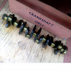 Vilebrequin de moteur diesel 0415 1001, 0293 1055 pour DEUTZ F6L912 - Product Image 2