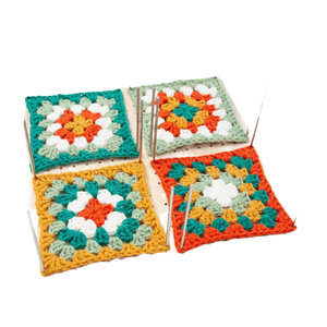 Planche de blocage en bois peinte pour crochet, réutilisable, faite à la main, pour le tricot, motif carrés Granny, thème <span class=keywords><strong>Amour</strong></span> pour les amateurs de travaux d'aiguille - Product Image 1