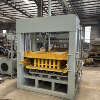 Machine hydraulique à briques en béton pour la production de blocs en Ouzbékistan