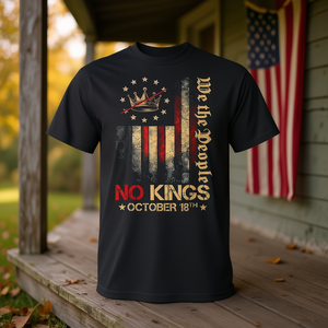 T-shirt No Kings Vintage con bandiera americana del 1776 ottobre 18 - Product Image 3