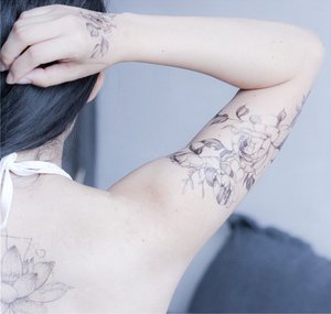 Tatuaje Temporal Realista de Tamaño Pequeño, Seguro para la Piel, Duración de 15 Días, Adhesivo Corporal Sexy en Papel Blanco, Tinta Semipermanente - Product Image 2