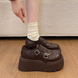 รองเท้าลำลองหนังกันลื่นใส่สบาย เข้าได้กับทุกชุด สำหรับฤดูร้อนปี 2026 - Product Image 2