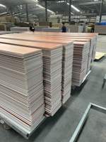 Panel Plastik PVC Ringan Grosir dengan Engsel untuk Pemasangan Plafon Tahan Air yang Sederhana dan Praktis.
