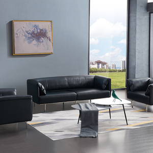 Juego de Sofás Seccionales Minimalistas Tapicería de Cuero Sintético Relleno de Esponja |   Marco Ligero en Tonos Neutros para Sala de Estar de Estilo Nórdico - Product Image 2