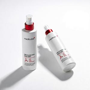 Medicube Red Clear Cica Body Mist 200 ml Cuidado Diario de la Piel para Todo Tipo de Piel - Product Image 1