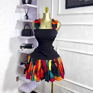 ชุดเดรสสั้นแฟชั่นฤดูร้อนแบบใหม่สำหรับผู้หญิง แขนกุด พิมพ์ลาย คอแบบผูก แต่งระบาย - Product Image 4