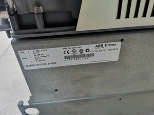 ACS800-04-0135-3+P901 ACS800 ซีรีส์ 132 กิโลวัตต์ 3 เฟส 380-500 โวลต์ PLC - Product Image 1