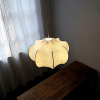 Lampe suspendue en tissu à pétales de fleurs Wabi Sabi, style Japandi, en soie artificielle, faite à la main
