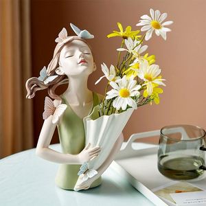 Escultura Artística Única de Chica en Resina con Flores Artificiales - Decoración Nórdica para Hogar, Oficina, Cafetería, Regalo de Boda y Coleccionable - Product Image 2
