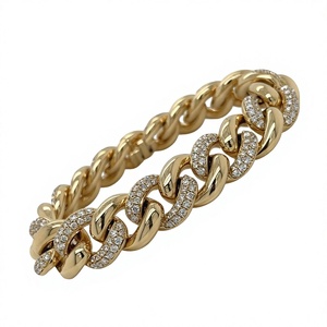 กำไลข้อมือ Orelia Luxe รูปหัวสิงโตสีทอง ดีไซน์แบบ Cuban Link สไตล์ฮิปฮอป ทันสมัย ลายสัตว์ สำหรับผู้ชาย ชุบทอง 18K ของขวัญเครื่องประดับ - Product Image 3