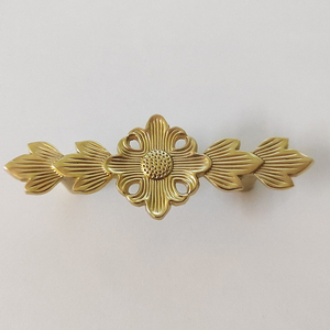 Poignée de meuble en laiton sculptée à motif floral, quincaillerie décorative pour tiroirs, armoires, placards, cuisine et mobilier de maison - Product Image 2