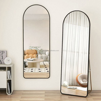 Grand miroir décoratif pour la maison avec cadre en métal arqué, miroir sur pied haute définition avec support métallique