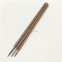 Délicat Nail Art Liner Brosse Poignée En Métal Belette Fibre Cheveux Base En Bois Forme Ovale Manche En Bambou pour Fine Liner Nail Painting