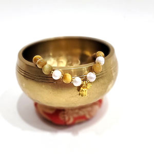 Bracelet en perles de coquille vintage en alliage exquis bijoux faits à la main pour femmes cadeau parfait pour elle - Product Image 5