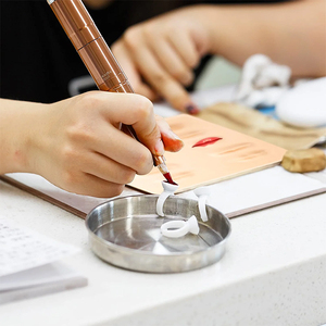 Lèvres en silicone 3D de qualité standard pour les artistes tatoueurs débutants, formation en maquillage cosmétique des lèvres - Product Image 5