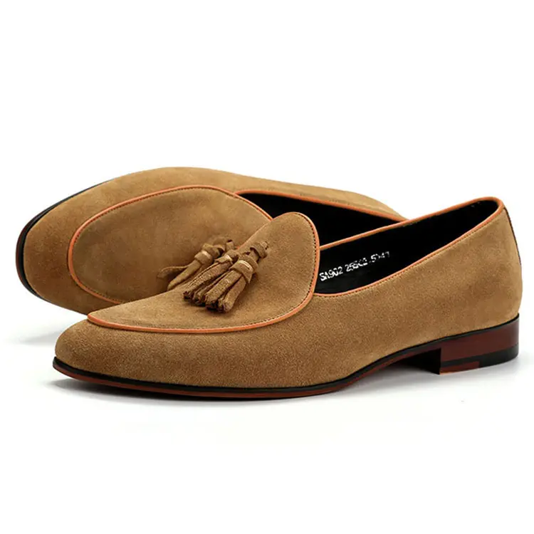 Wholesale Large Size Suede Leather Shoes Latest Flat Sole Men Dress Shoe Fashion Cheap Casual Shoes