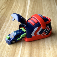 Nouvelle Arrivée : Voiture de Course à Catapulte à Quatre Roues pour Enfants, Modèle Léger, Design Chaussure de Course, Jouet