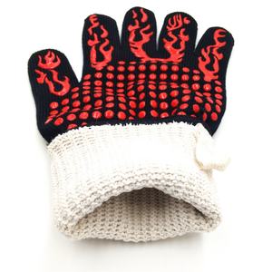 ถุงมือกันความร้อนซิลิโคนคู่สีดำสำหรับครัว ป้องกันการลื่น ใช้กับเตาอบ ปิ้งย่าง บาร์บีคิว สำหรับทำอาหาร - Product Image 5