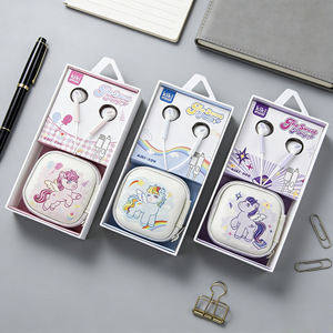 Casque <span class=keywords><strong>filaire</strong></span> Kiki-534 à thème dessin animé avec connecteur Type-C, pochette de rangement incluse, câble de 1,2 mètre, entièrement compatible - Product Image 3