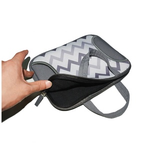 Funda de Neopreno Personalizable para Portátil con Logotipo - Funda/Bolsa/<span class=keywords><strong>Cubierta</strong></span> Protectora Impermeable para Portátiles de 11.6", 13.3" y 15.6" - Product Image 2